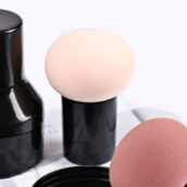 TYNIĀ Beauty Blending Makeup Sponge